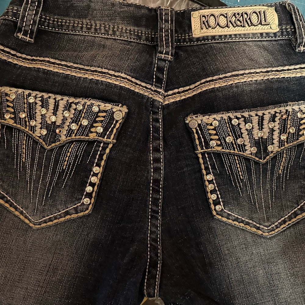 Rock & Roll Cowgirl Jeans. Mid-rise 26x34